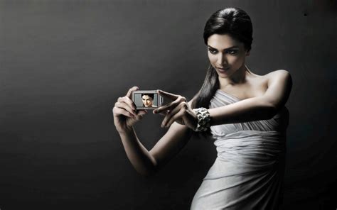 deepika padukone nude|DEEPIKA PADUKONE Nude